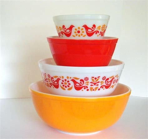 friendship pyrex pattern